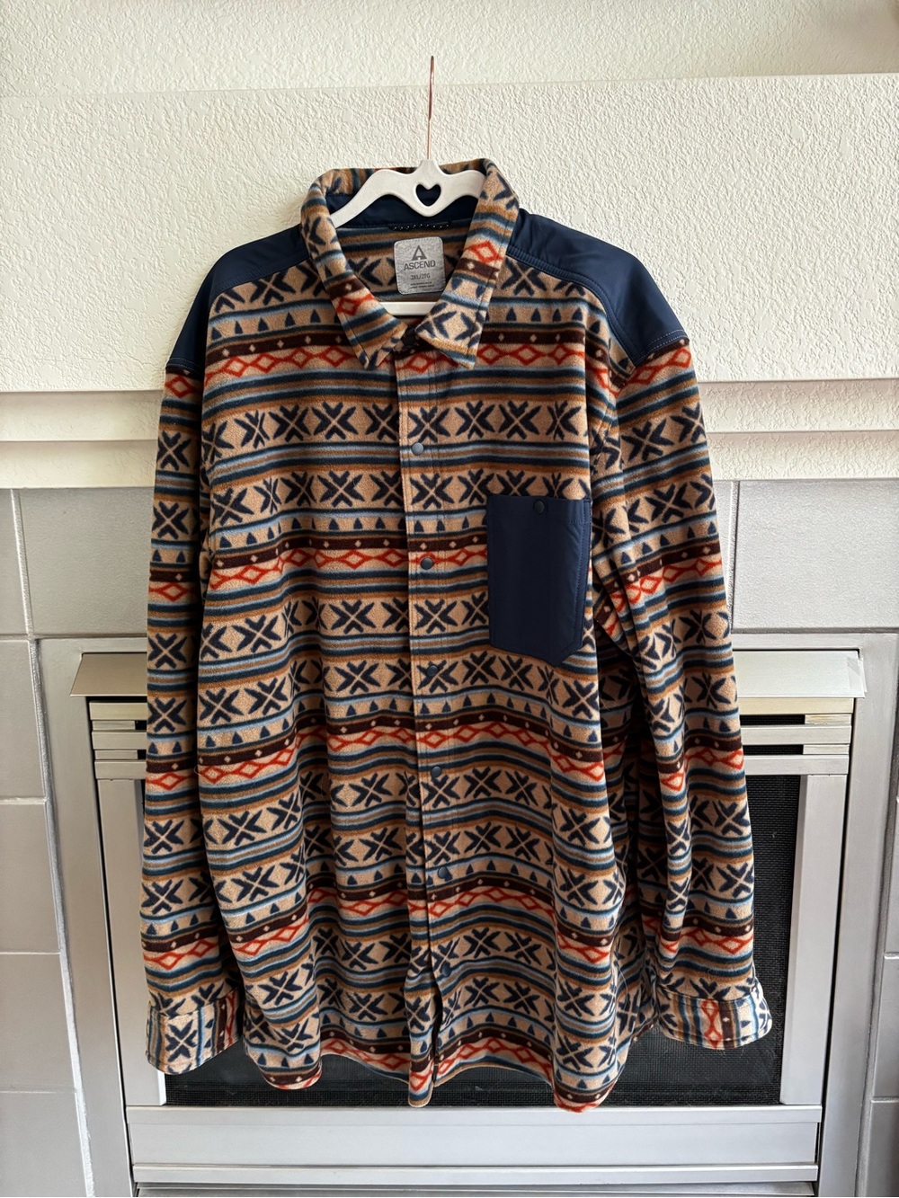 ASCEND Men's Patterned Button-Up Fleece Shirt Jacket - Navy, Tan & Rust 2XL